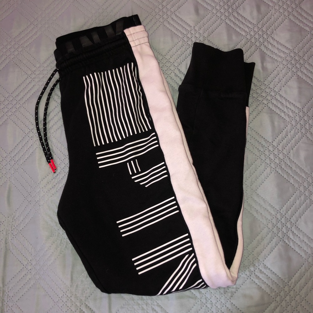 VS PINK JOGGERS